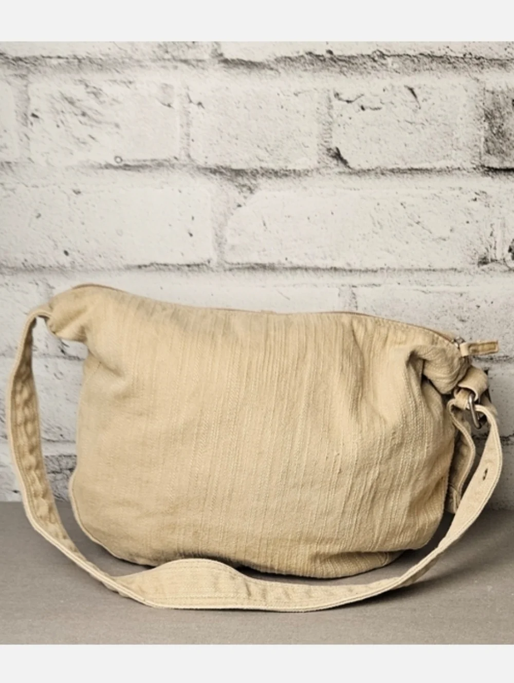 Vintage Levi’s Beige Canvas Shoulder Bag Floral Lined Y2K Hobo Purse